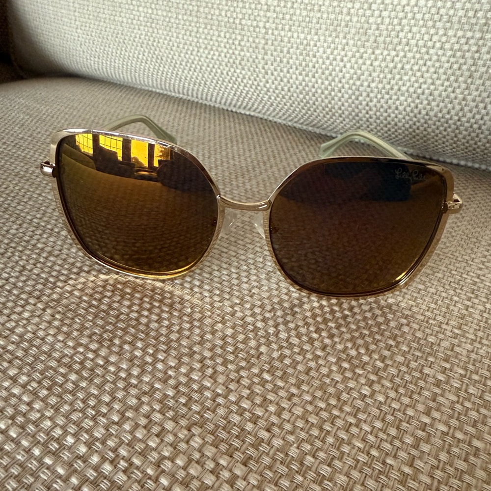 Lilly Pulitzer Gold Frame Amber Brown Lens Sunglasses